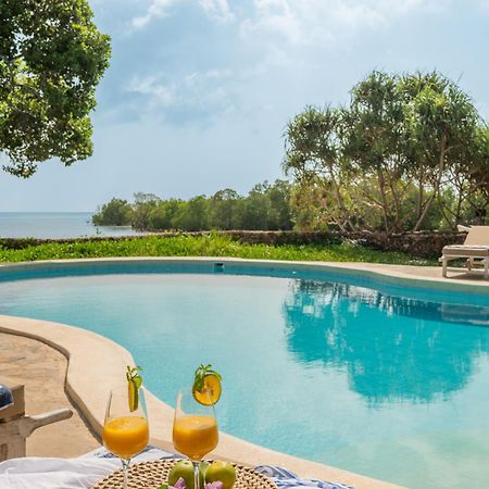 Mwazaro Beach Lodge Shimoni エクステリア 写真
