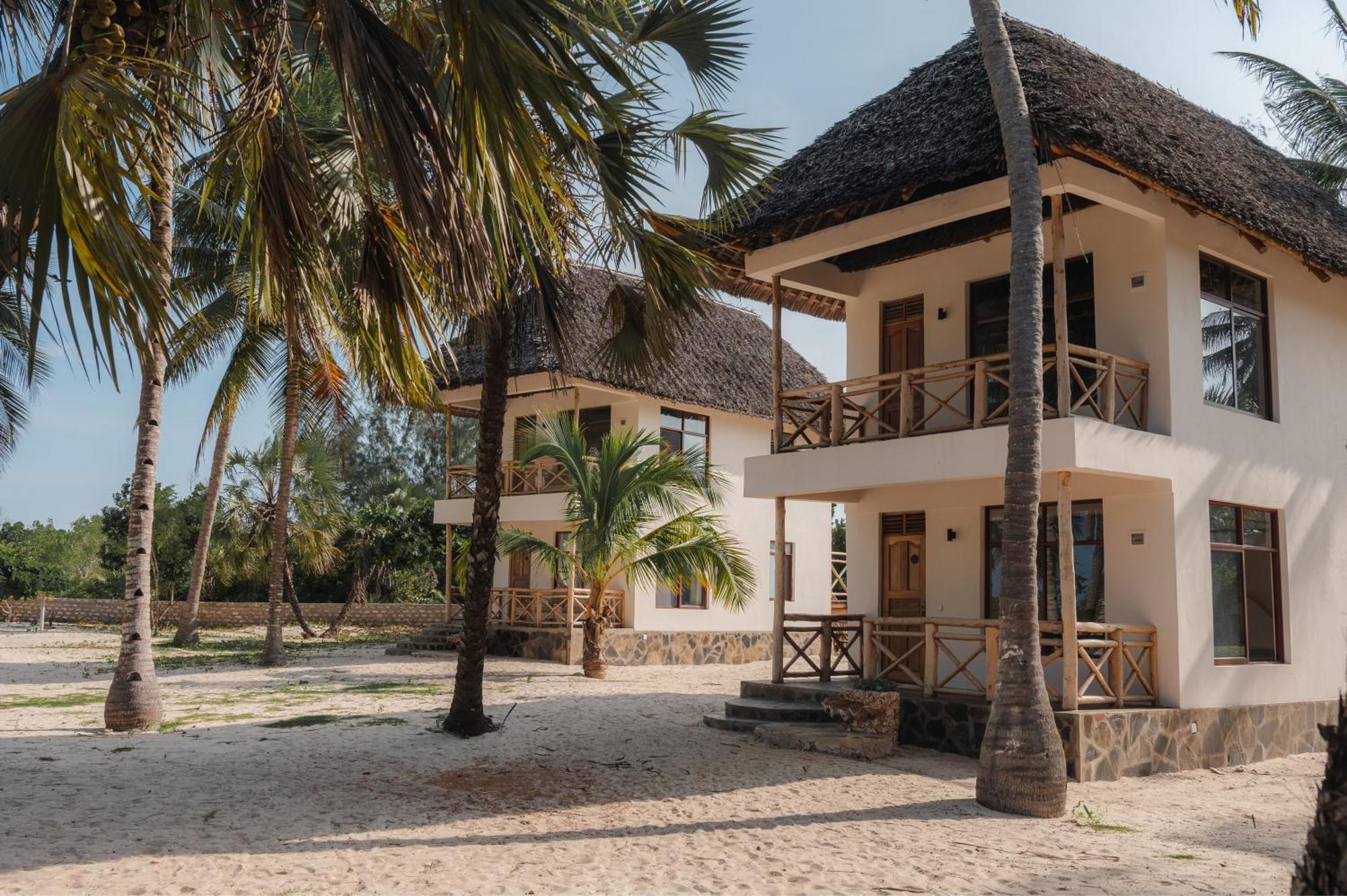 Mwazaro Beach Lodge Shimoni エクステリア 写真