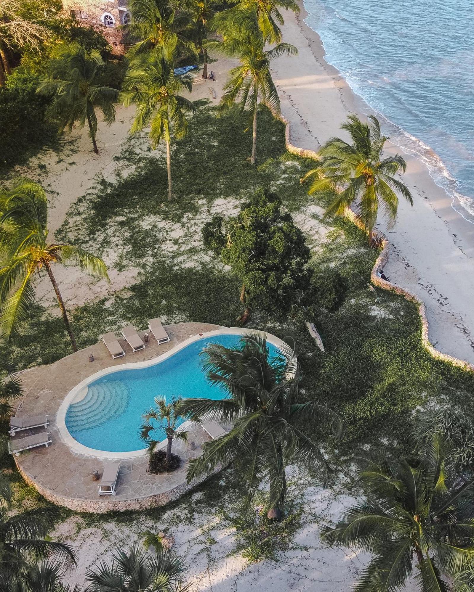Mwazaro Beach Lodge Shimoni エクステリア 写真