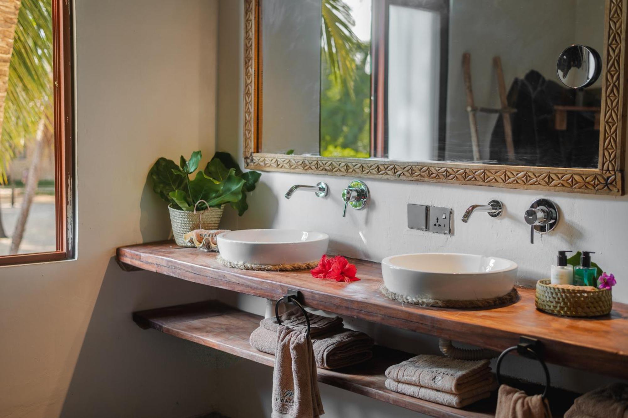 Mwazaro Beach Lodge Shimoni エクステリア 写真