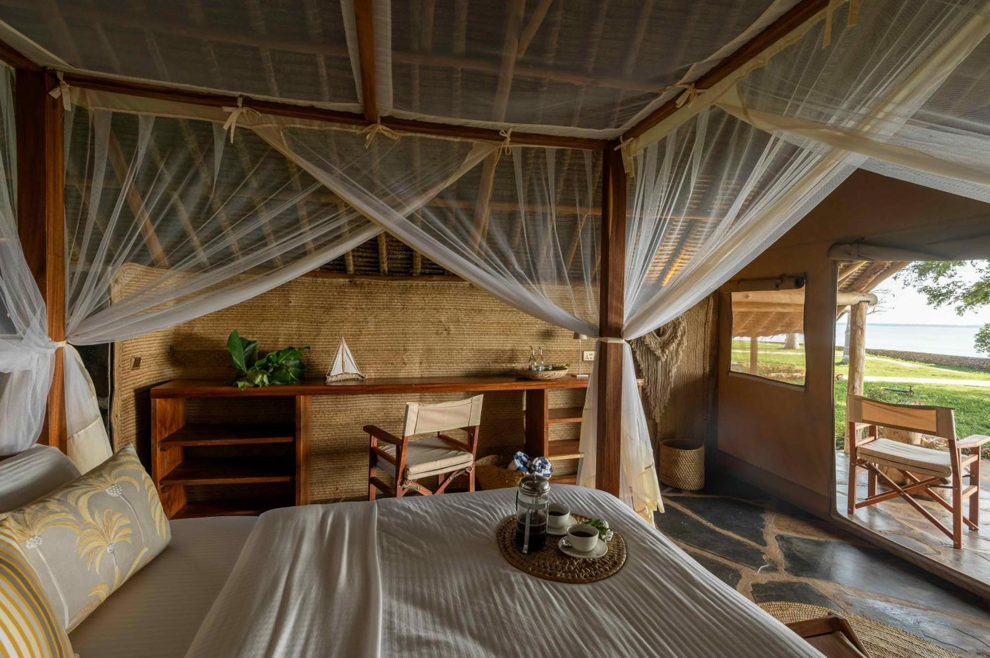 Mwazaro Beach Lodge Shimoni エクステリア 写真