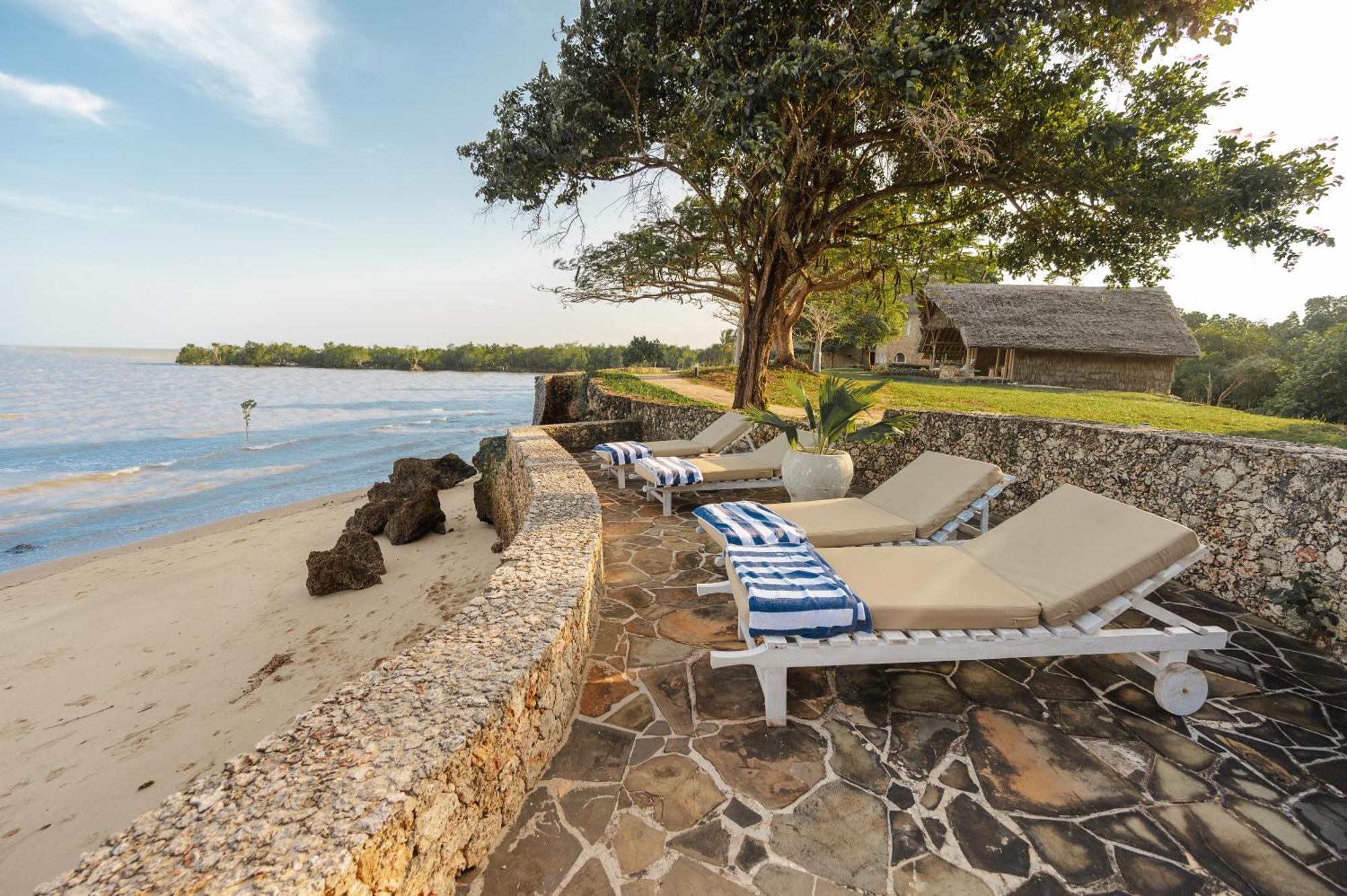 Mwazaro Beach Lodge Shimoni エクステリア 写真