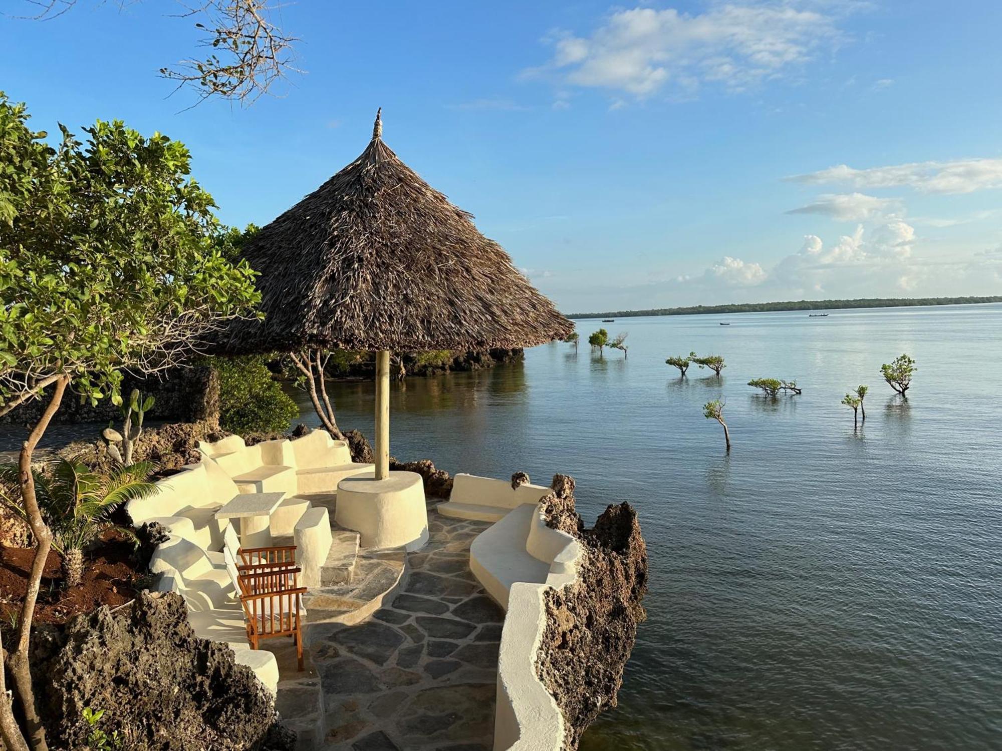 Mwazaro Beach Lodge Shimoni エクステリア 写真